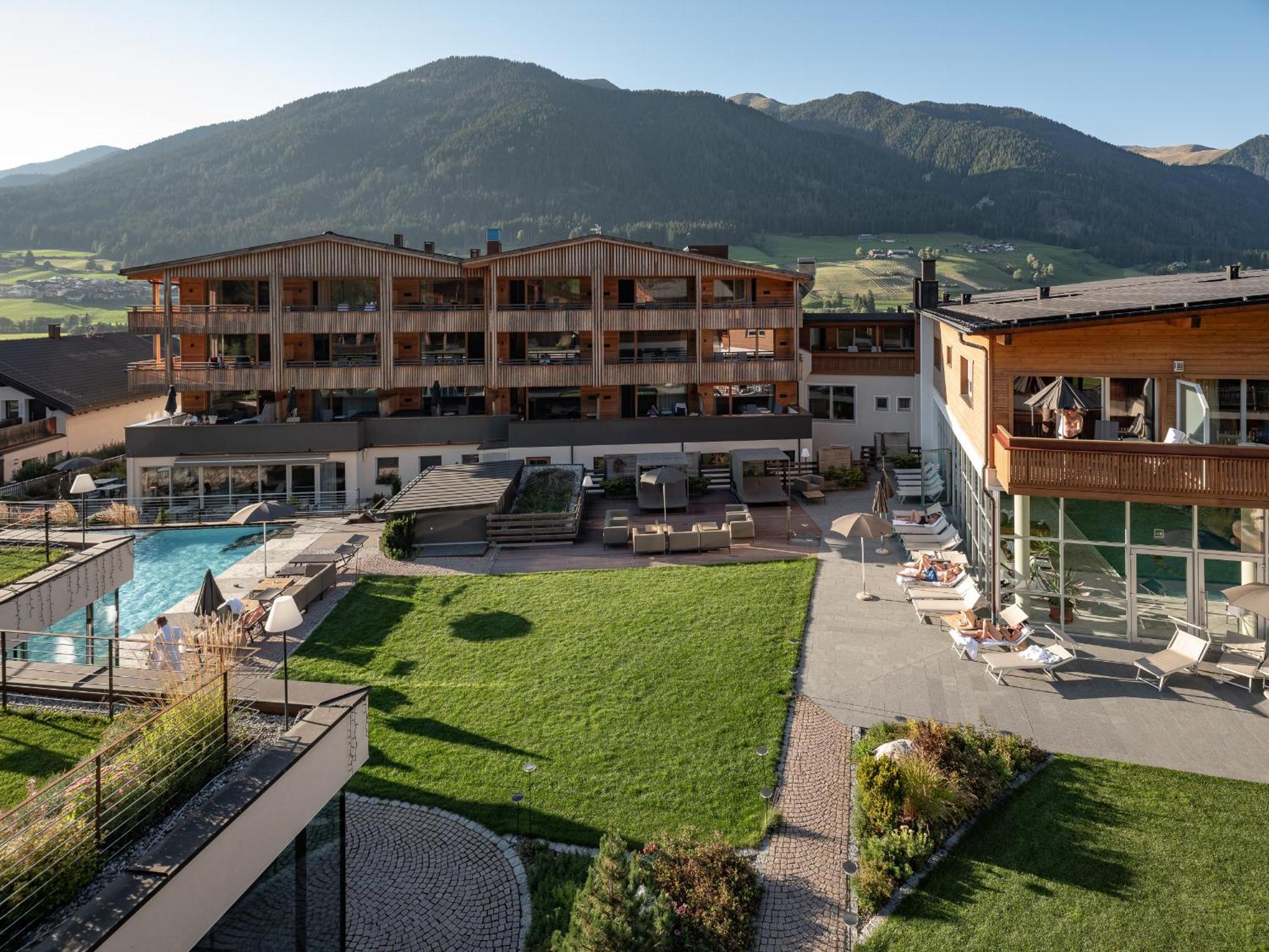 Alpine Nature Hotel Stoll Planca di Sopra Exterior foto